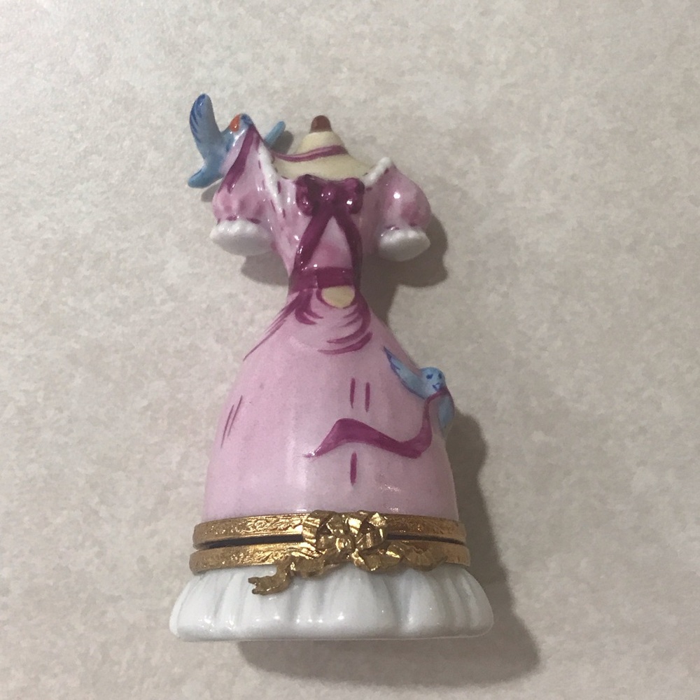 Rare, Retired, Numbered, Disney Blue Birds designing Cinderella gown - Picture 11 of 12